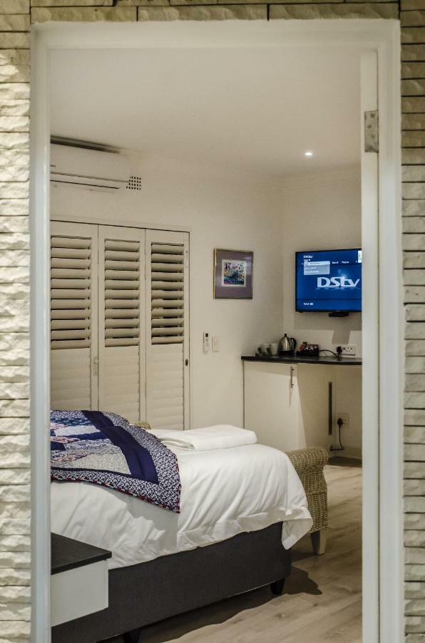 Somerset View Guest House Somerset West Exterior foto